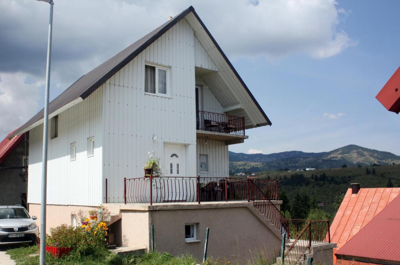 Apartment Ruzica Žabljak エクステリア 写真
